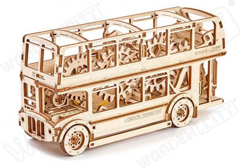 wooden city autobus londyński prezentacja