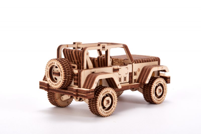 wood trick jeep safari z tyłu